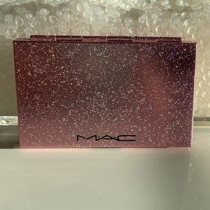 MAC Cosmetics Prom palette